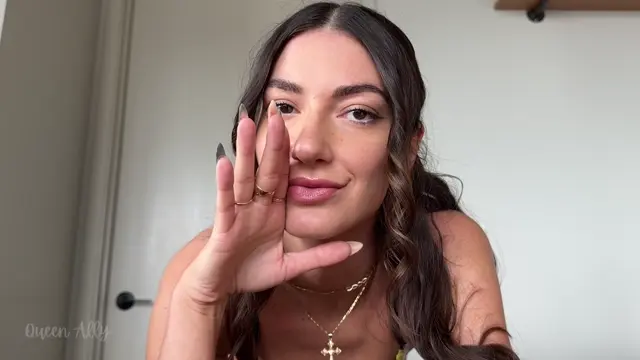 Poster: Queen Ally - Mine To Keep