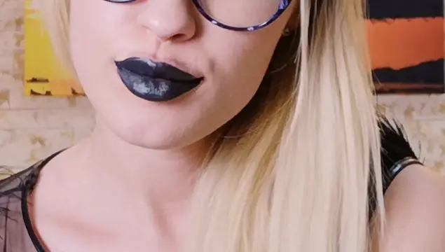 Poster: Goddess Natalie - Under The Spell Of Dark Lips