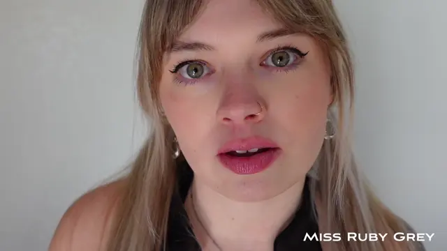 Poster: Miss Ruby Grey - Poisoned With A Kiss